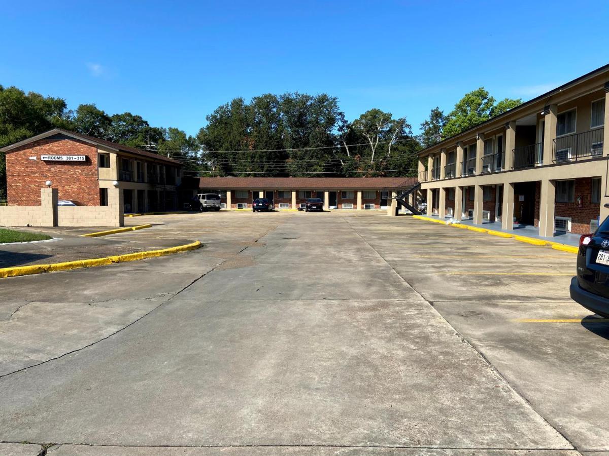 Embers Inn Winnsboro Exterior photo